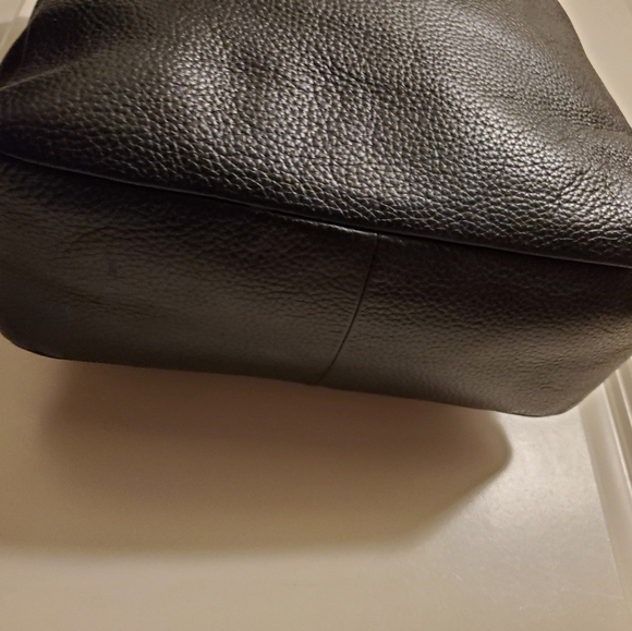 Fossil Tote - Picture 6 of 10